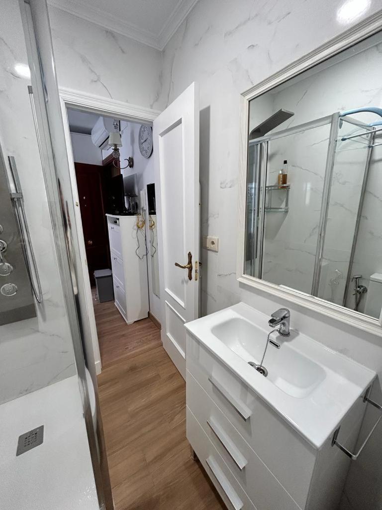 Apartamento Giulia Sevilla Exterior foto